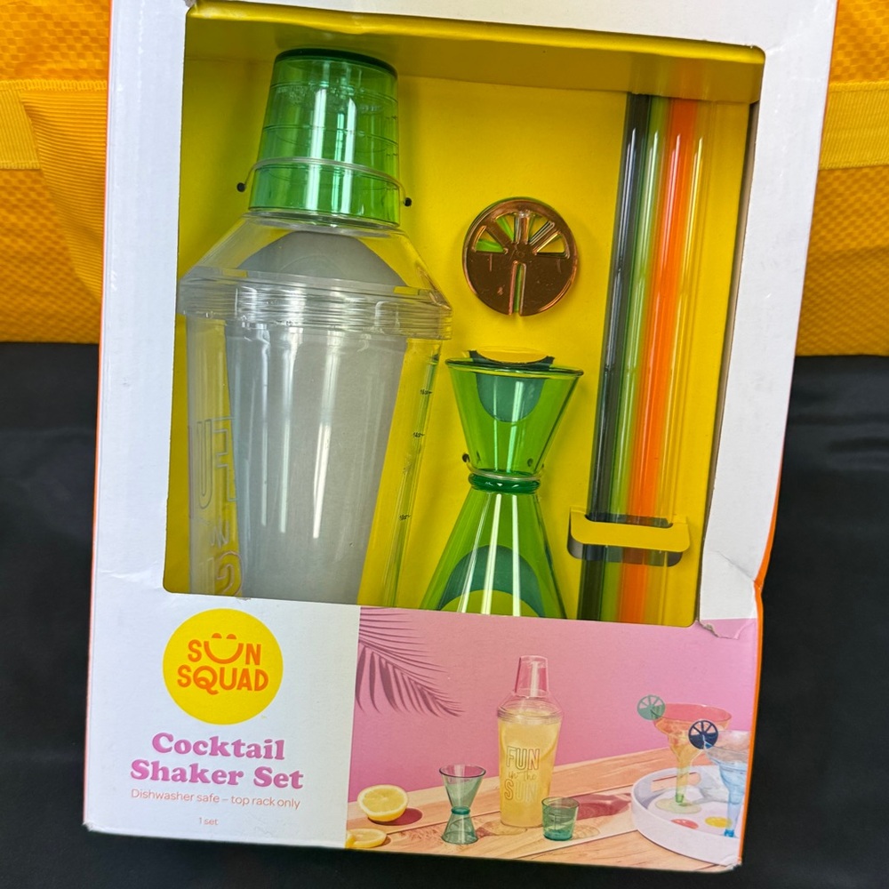 Sun Squad Green and Yellow Cocktail Shaker Set